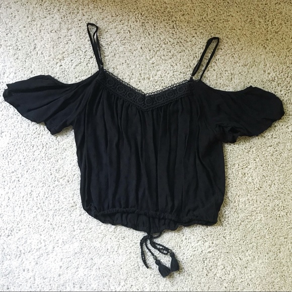 Boho Black Festival Crop Top 🌿 - Picture 3 of 6